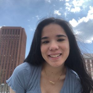 Meet your Posher, Rebecca